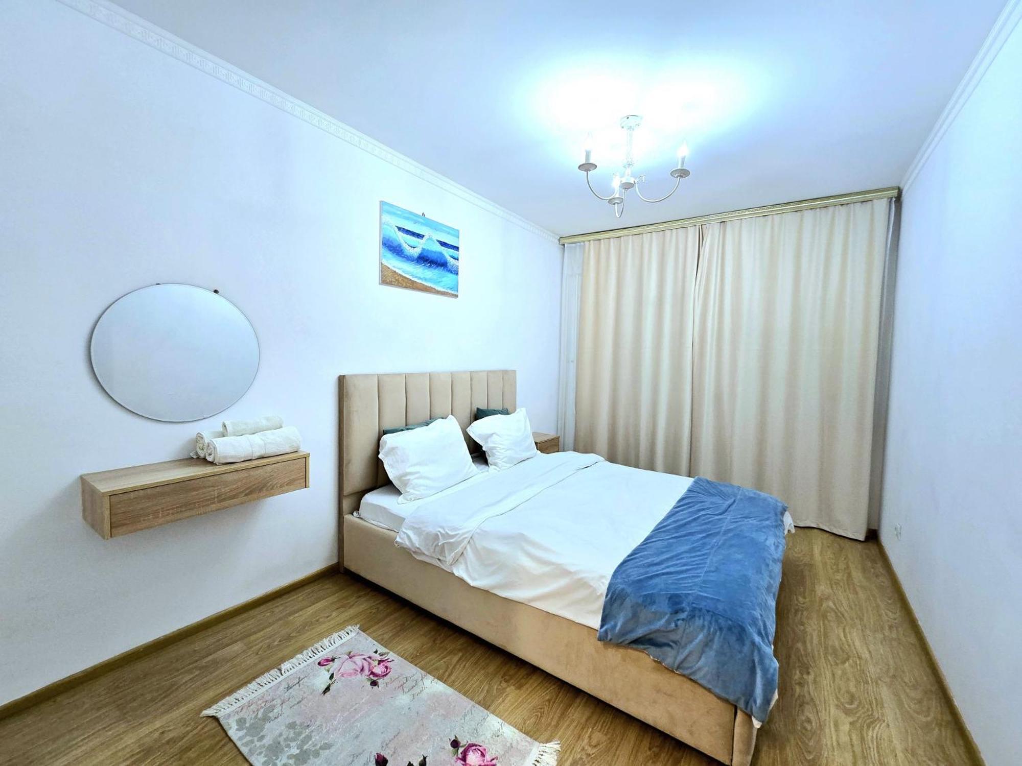 Двухкомнатная "Аэропорт Астана" Apartment ภายนอก รูปภาพ