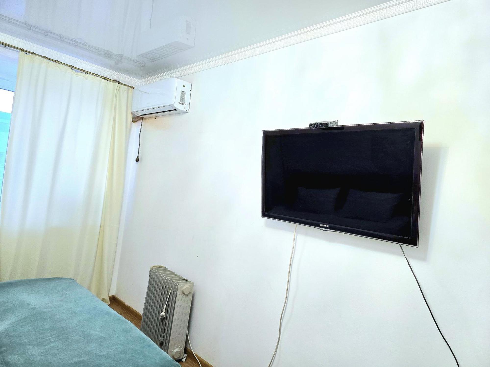 Двухкомнатная "Аэропорт Астана" Apartment ภายนอก รูปภาพ